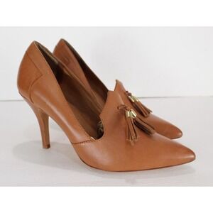 Corso Como Amaya Heels size 9 Pointed Toe Cognac Tassels Patent Leather‎ pumps
